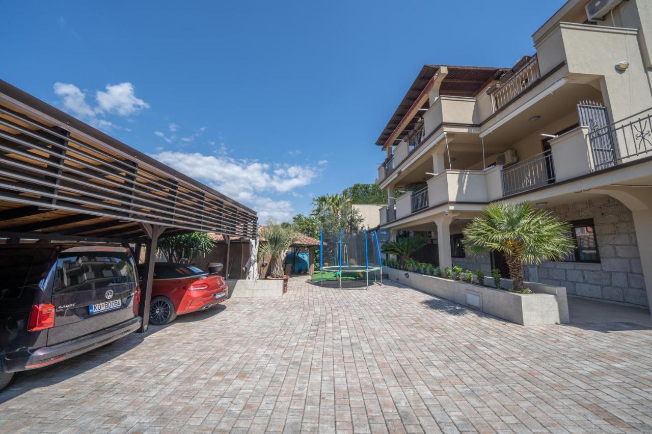 Apartments Milunovic Kotor Exterior photo