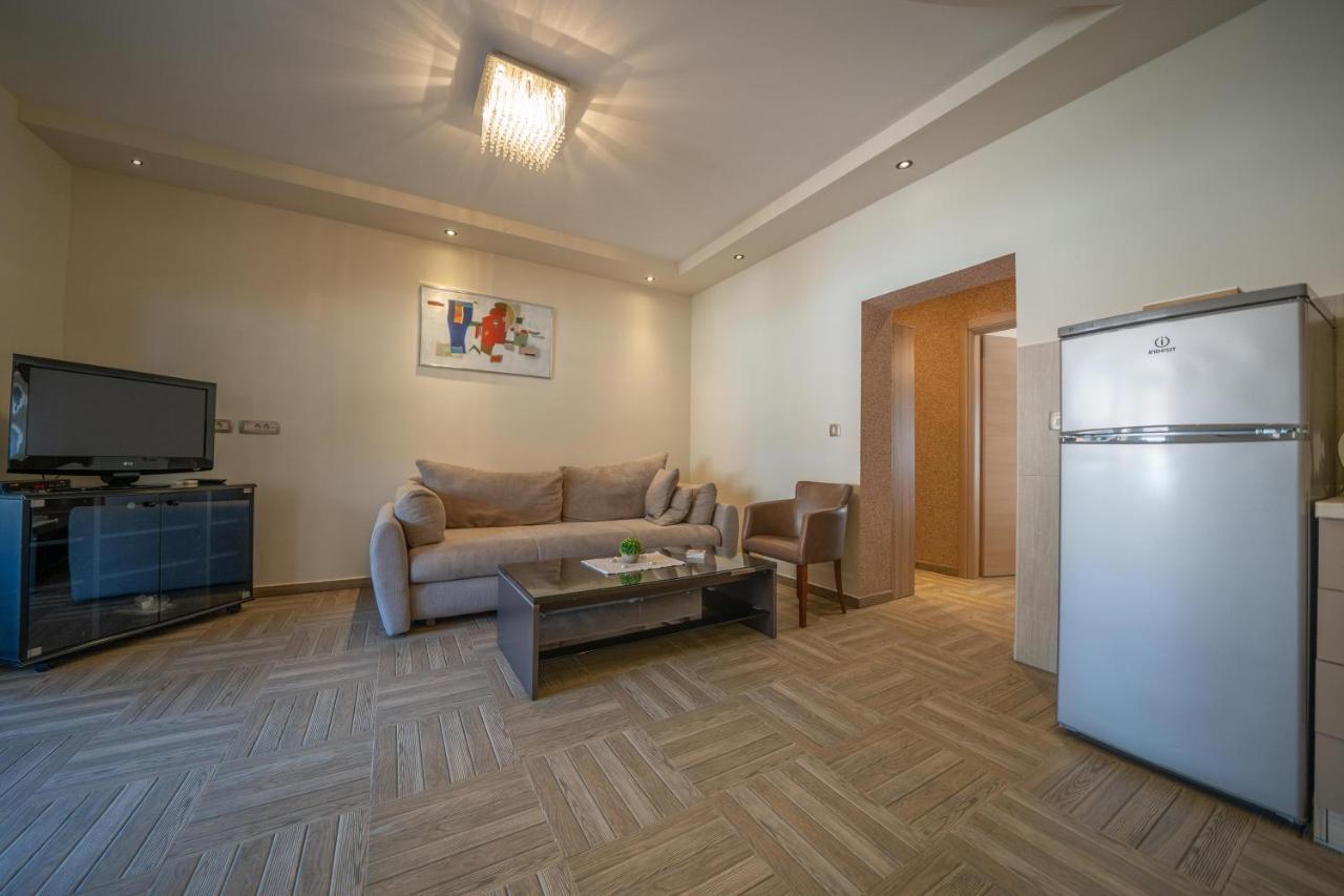 Apartments Milunovic Kotor Exterior photo